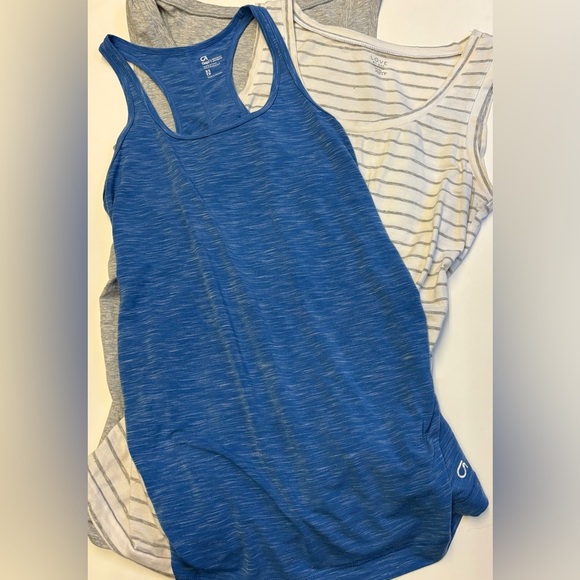 3/$33 GAP Maternity tops White, blue, grey Sleeveless Fitted Ruched Tank Top XS - Picture 3 of 9